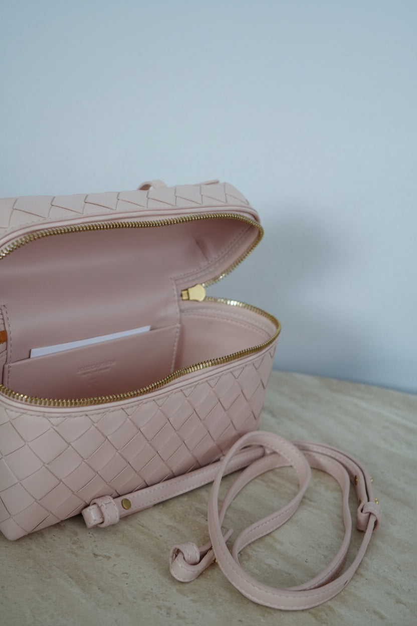 Bottega Veneta Pink Intrecciato Leather 2Way Bang bang Vanity Bag