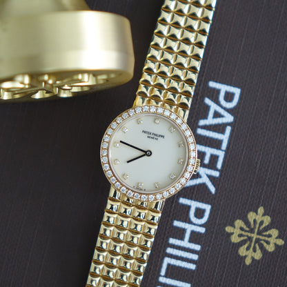 Patek Philippe Ladies Calatrava Reference 4746, Yellow Gold & Diamond, Bracelet Watch (1989)