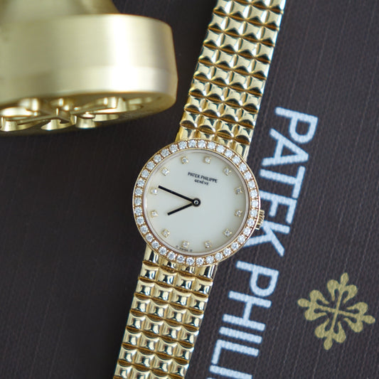 Patek Philippe Ladies Calatrava Reference 4746, Yellow Gold & Diamond, Bracelet Watch (1989)