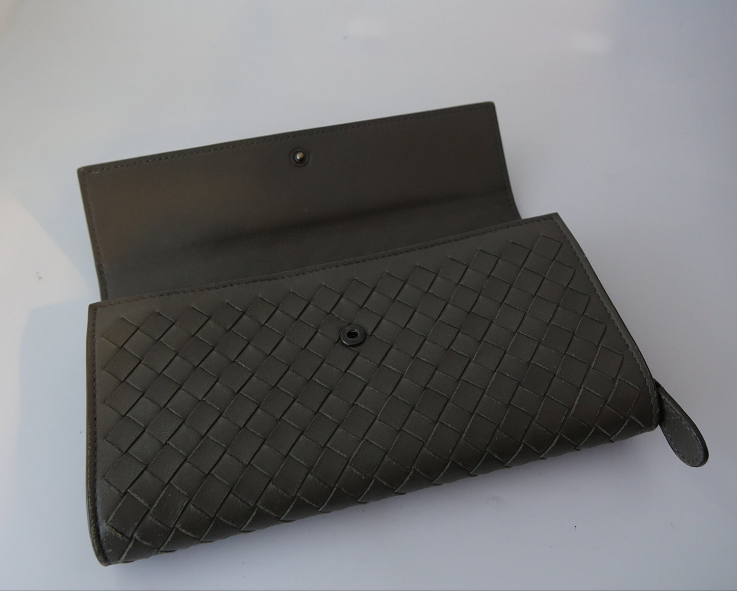 Bottega Veneta Intrecciato Vertical Long Wallet