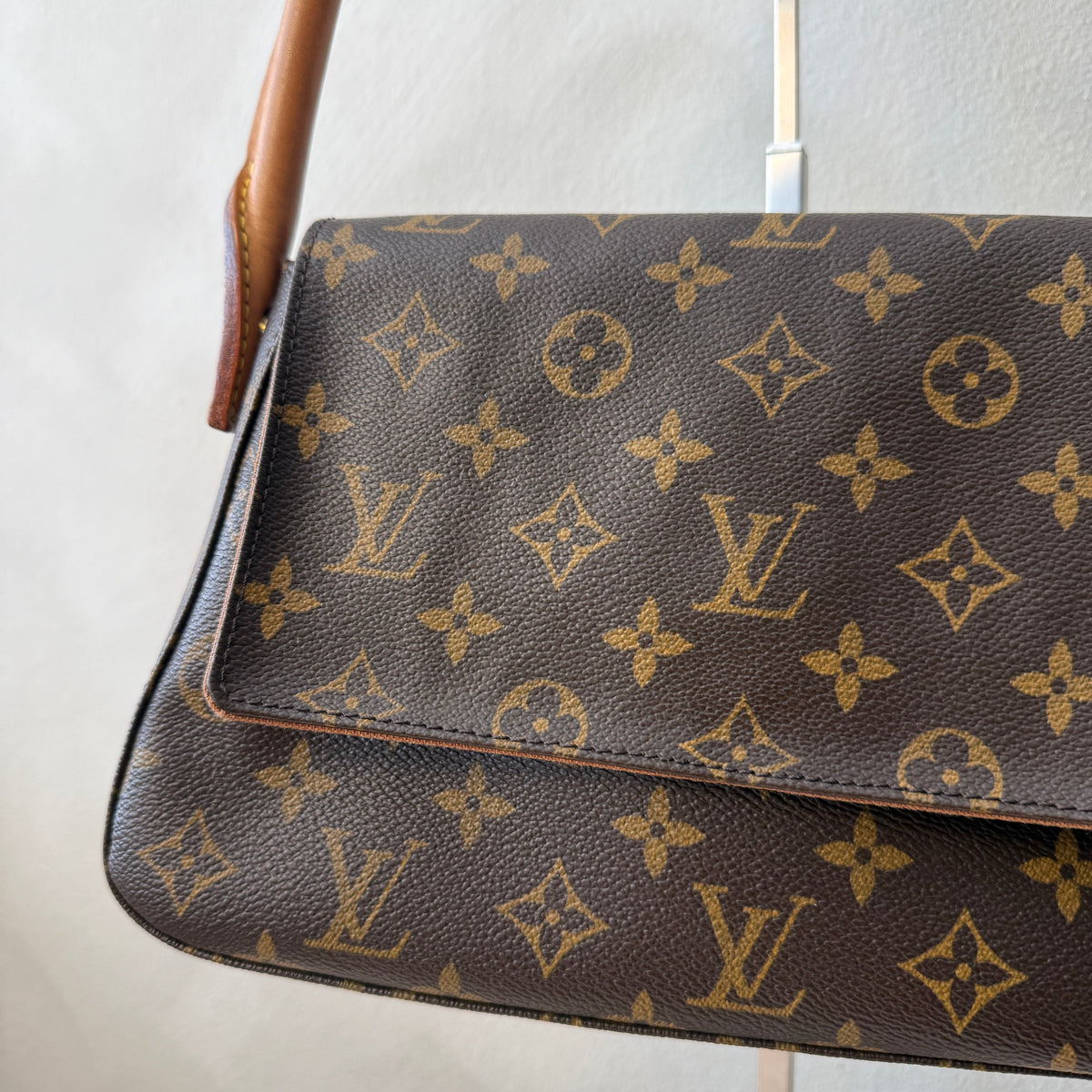 Louis Vuitton Looping Monogram Shoulder Bag