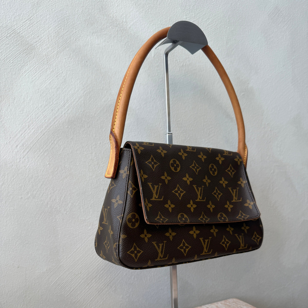 Louis Vuitton Looping Monogram Shoulder Bag